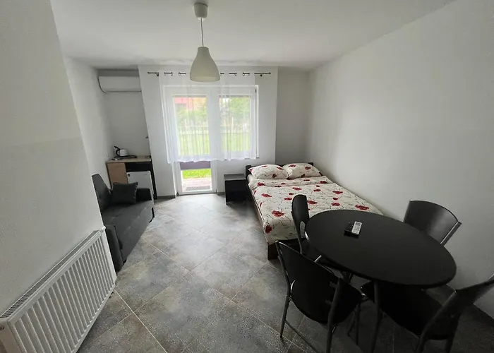 Afrodyta 库瑞尼卡慕斯卡